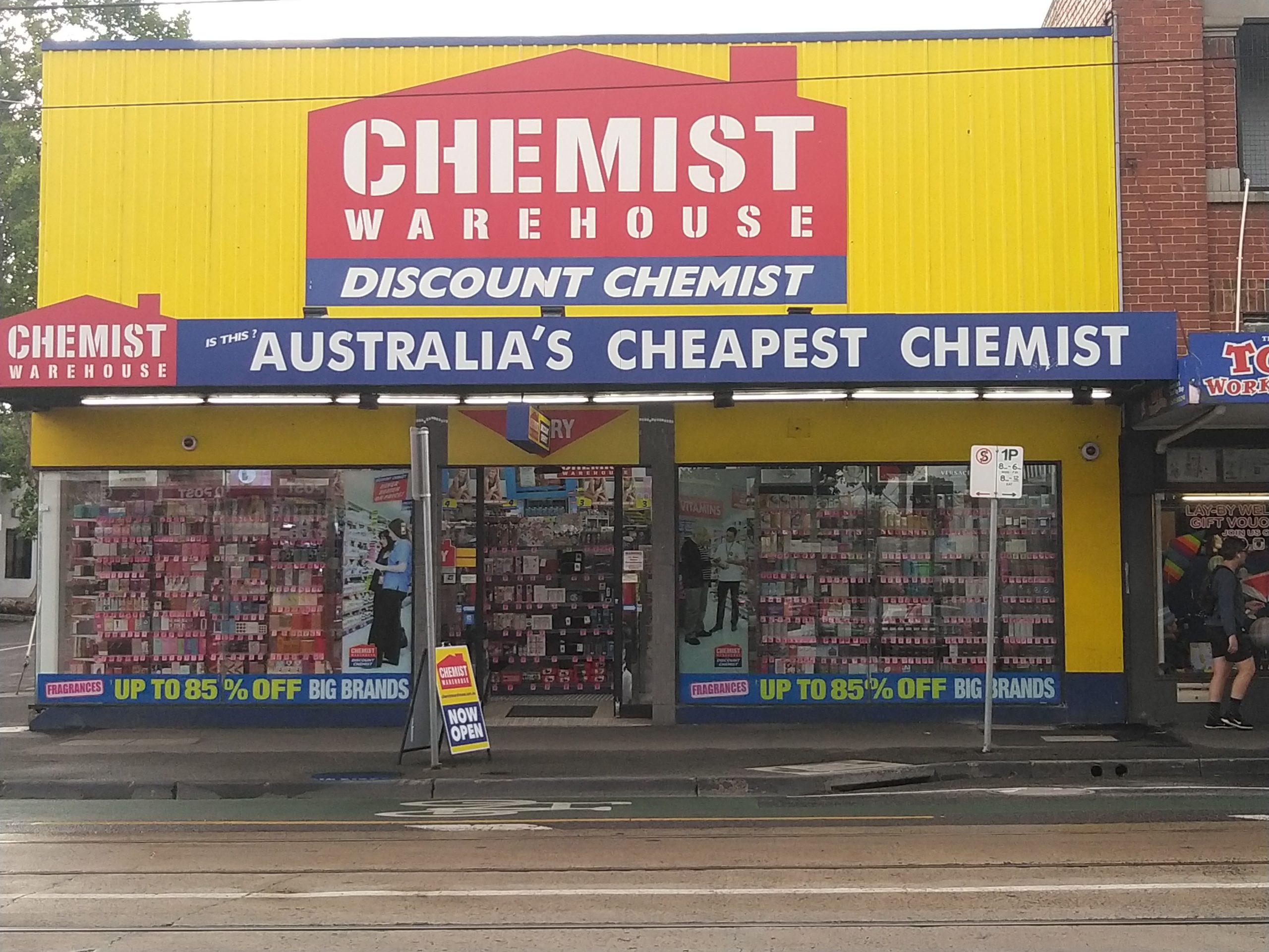 chemist 2