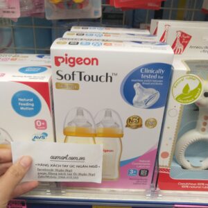 Bình sữa Pigeon SofTouch